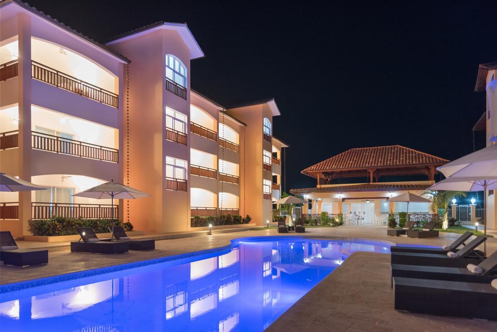 Los Flamencos Aparthotel Beach Club バヤイベ エクステリア 写真
